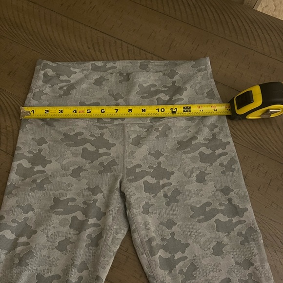 Women’s full length camo leggings - Picture 4 of 4